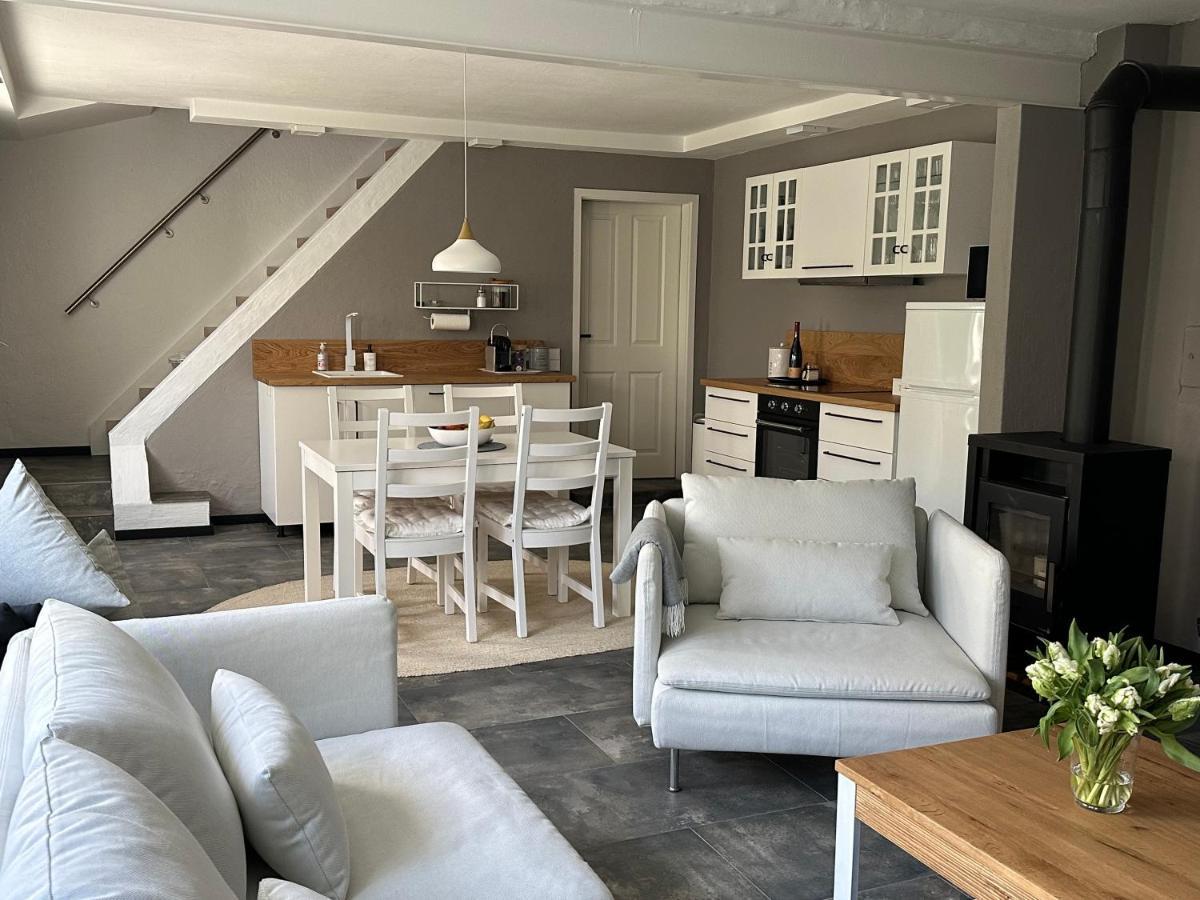 Casa de férias Remise Berlin-grünau: Cozy Retreat For 6 Near Müggelsee