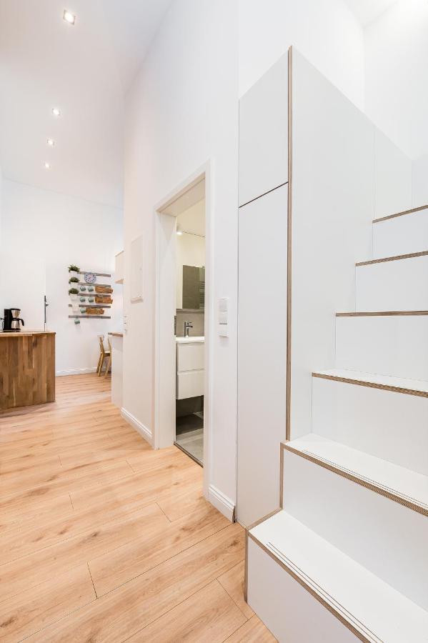 Stylish New Cube Loft Ii By Berlin-wall-apartments Apartment Berlin
