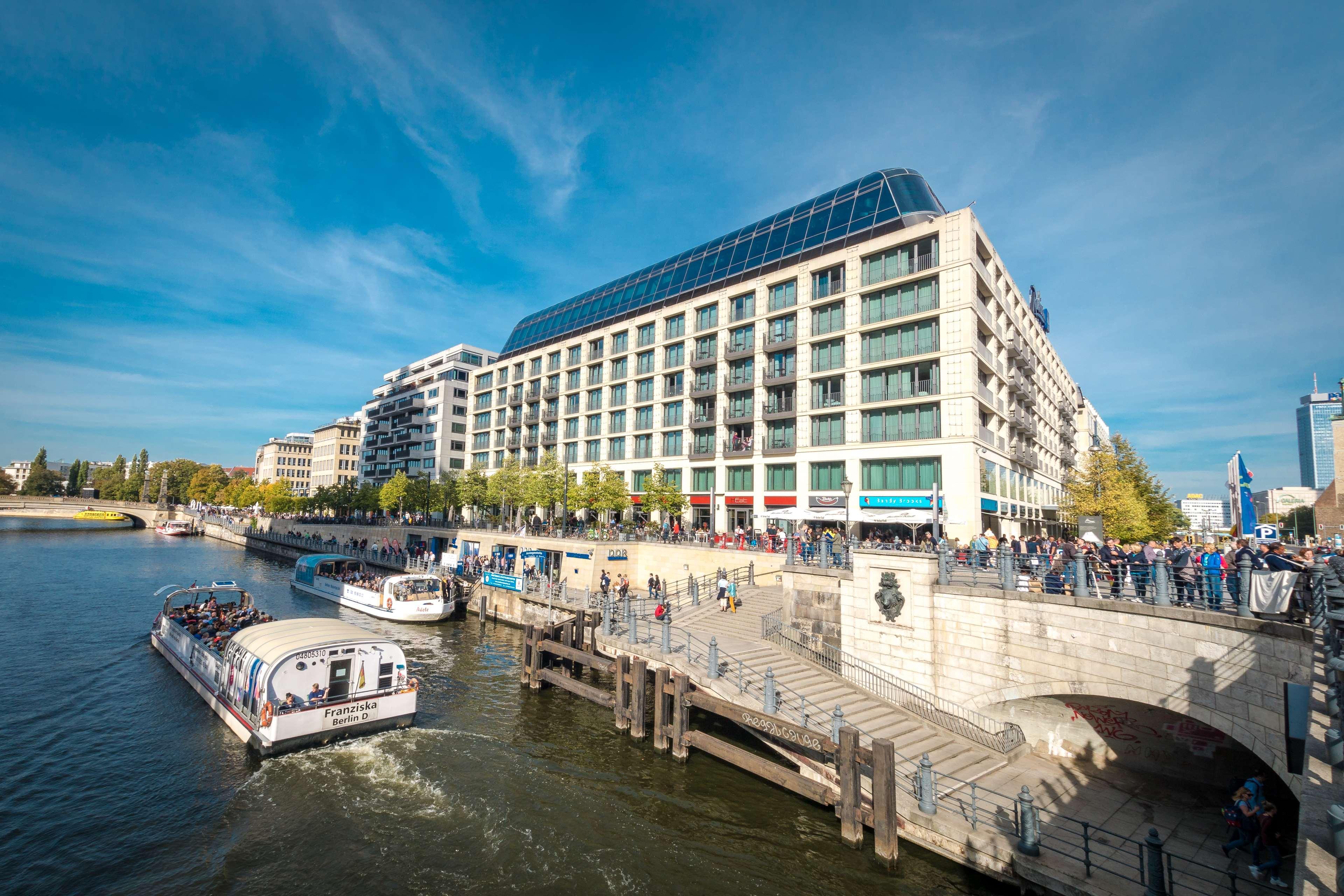 Radisson Collection Hotel, 5* Berlim