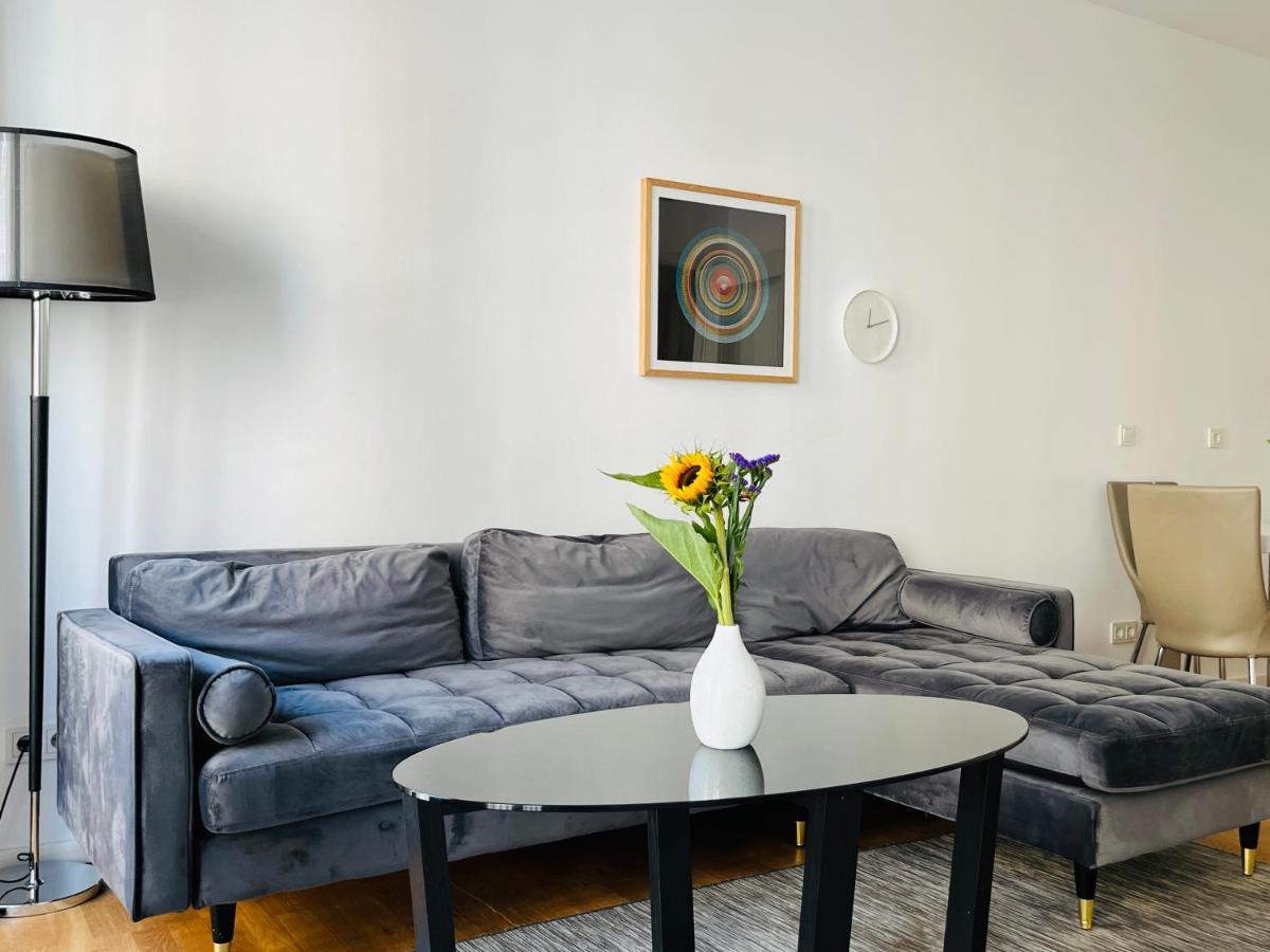 Modern Apartment In Mitte *