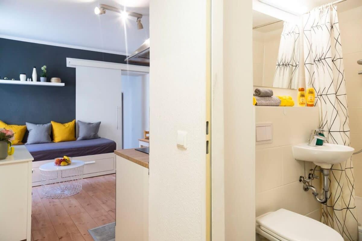 Apartment 2 Bedroom In Great Location In Kreuzberg *