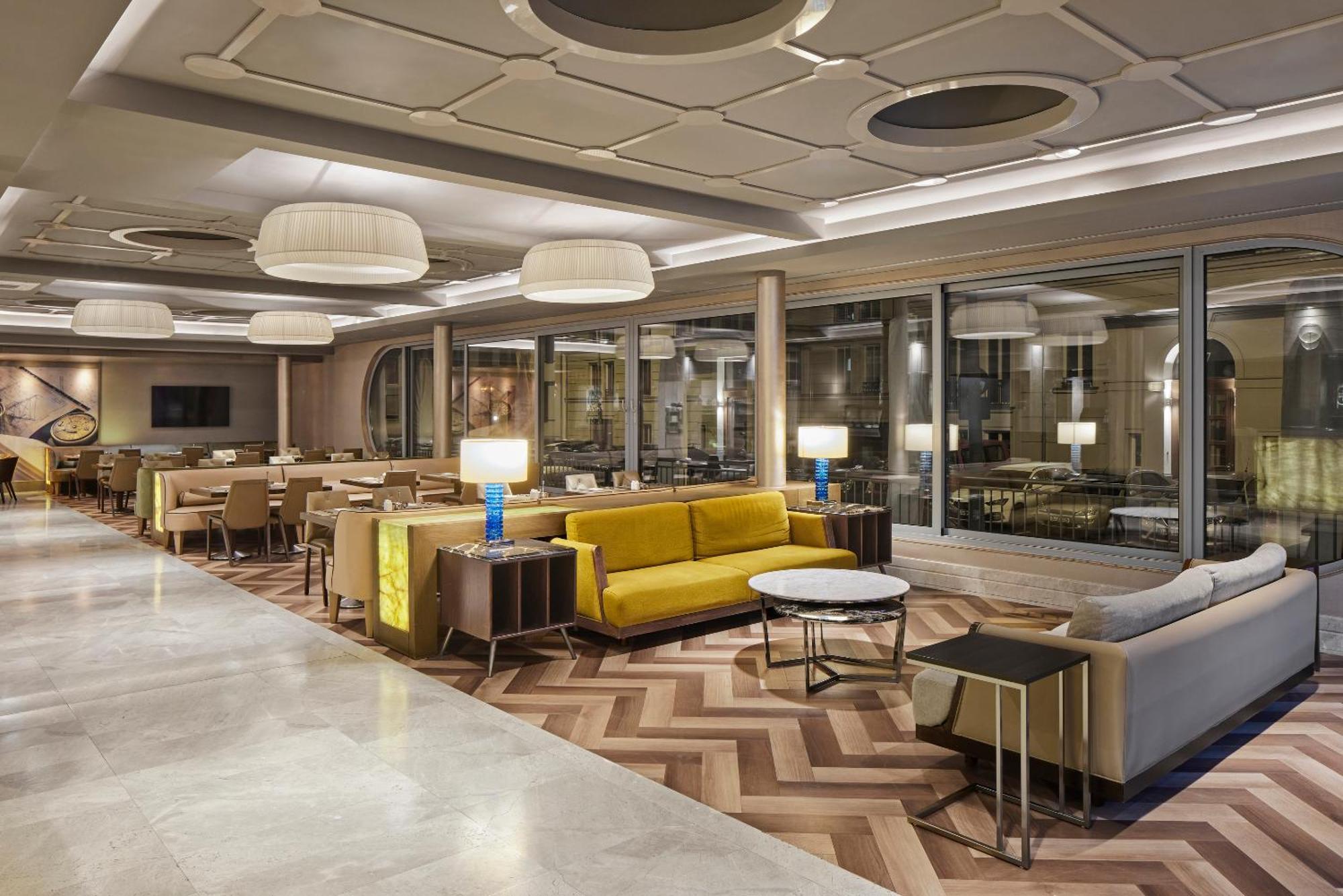 Hotel Titanic Comfort Mitte 3*