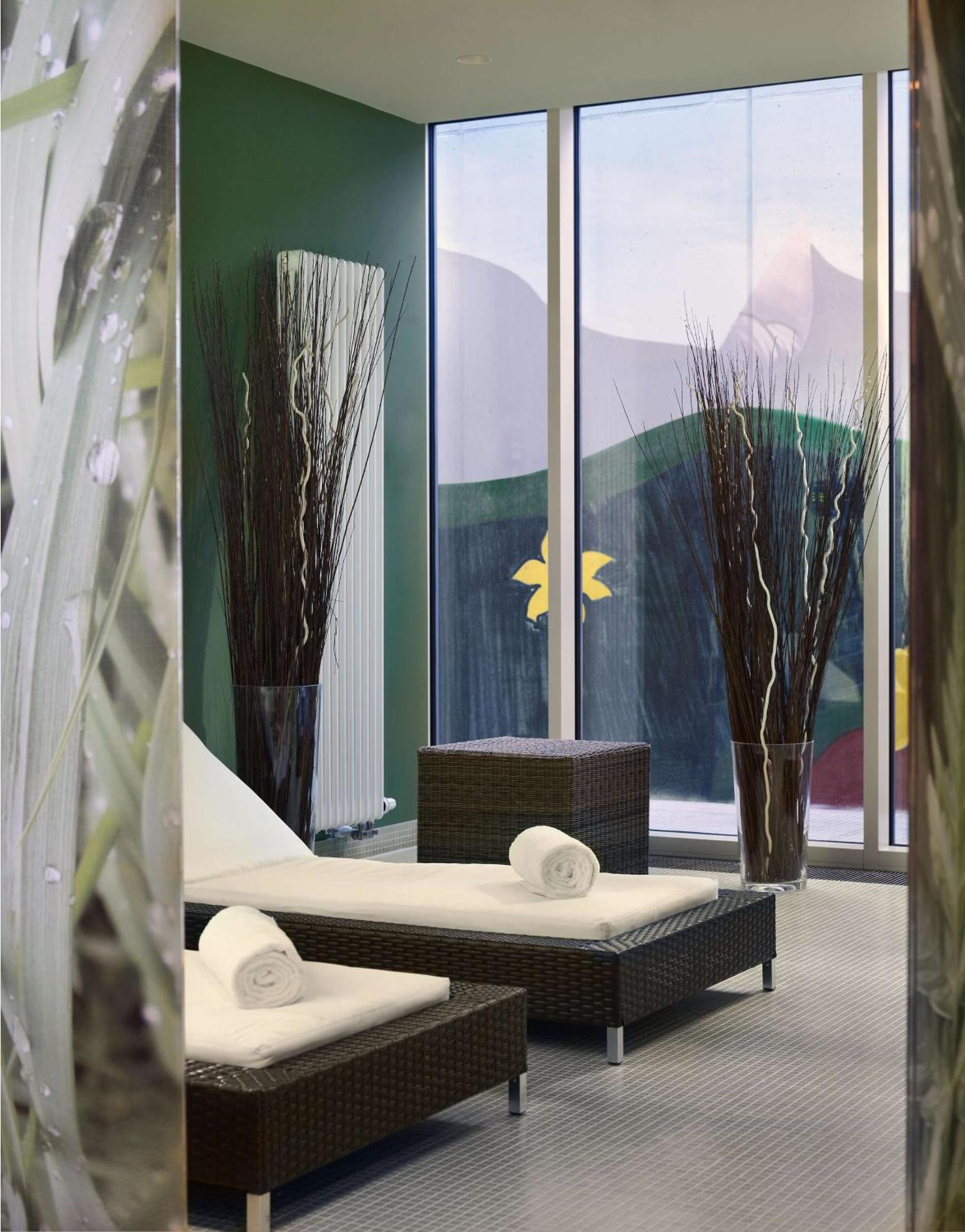 Park Plaza Hotel