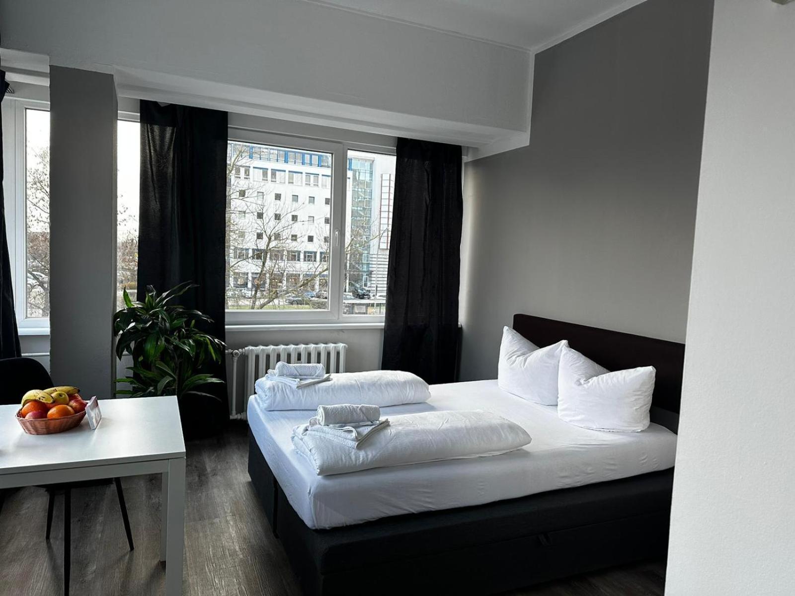 Ootel.com Hotel 3*