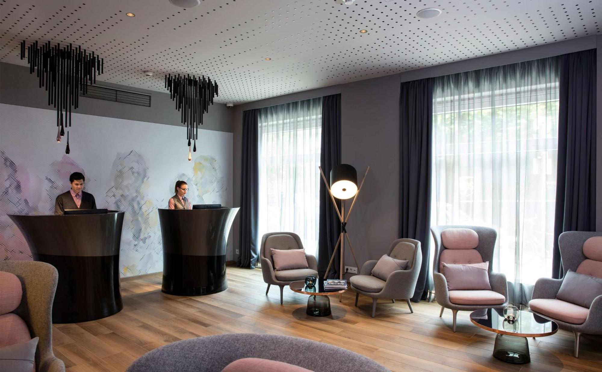 Hotel Art'otel Mitte 4*