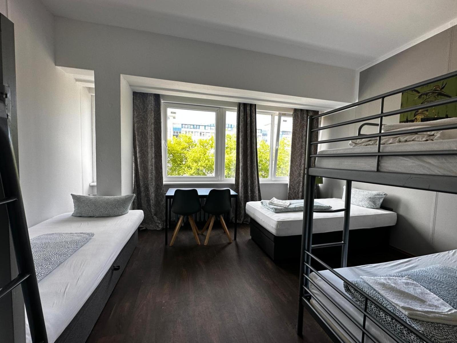 Hotel Ootel.com 3*