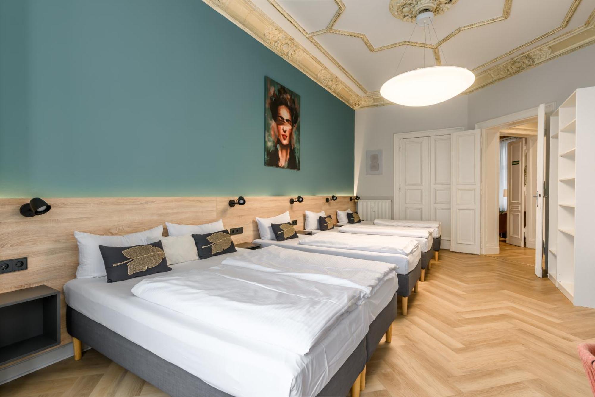Dilo - Large For Groups & Families 160 Sqm *