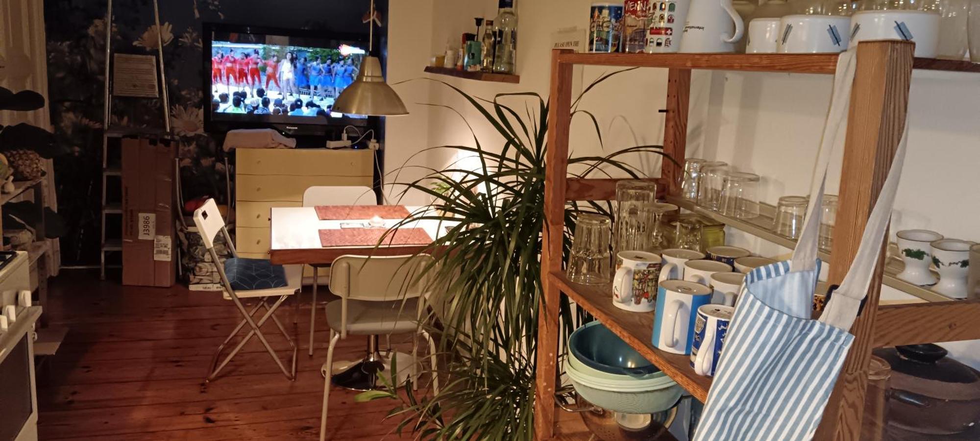 Apartment Double Bed In Sharing