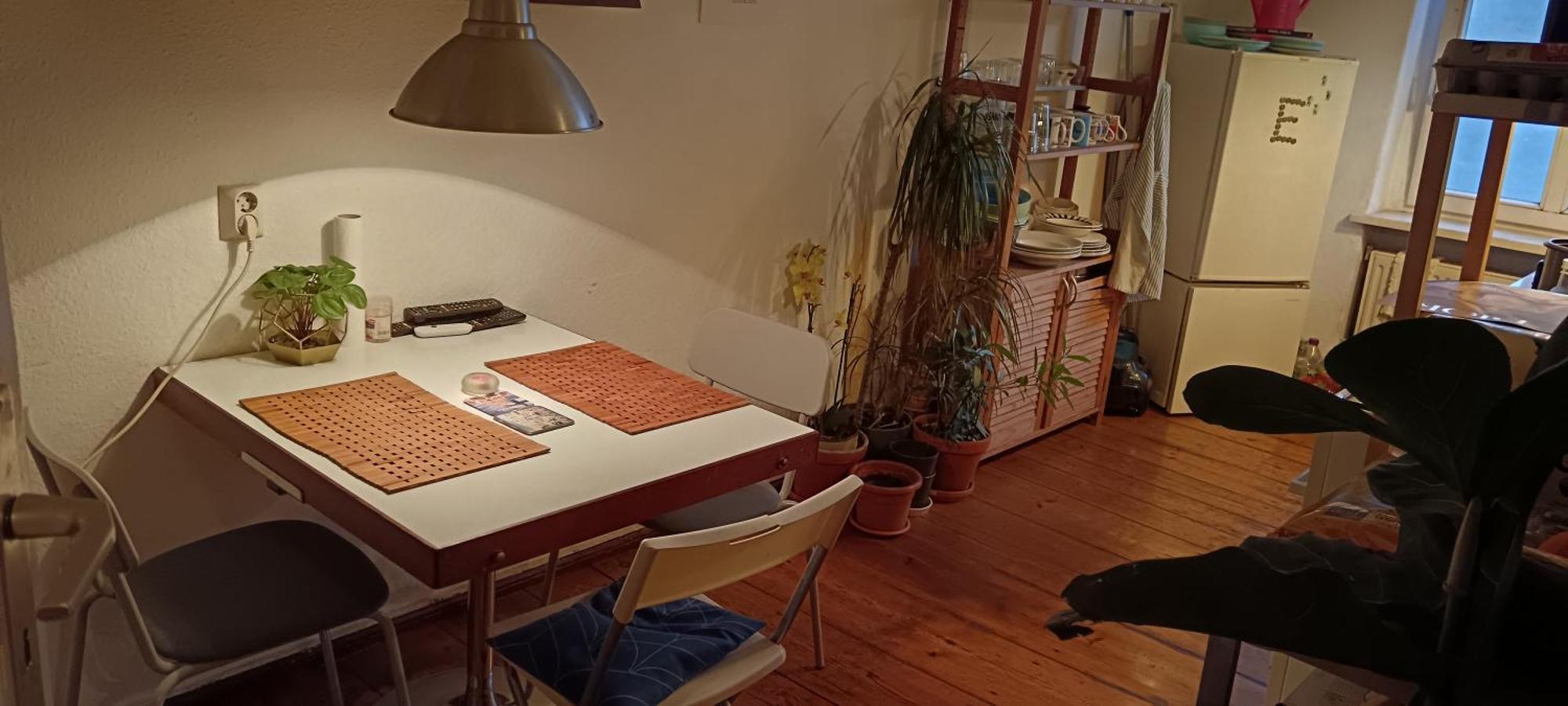 Apartment Double Bed In Sharing Berlin