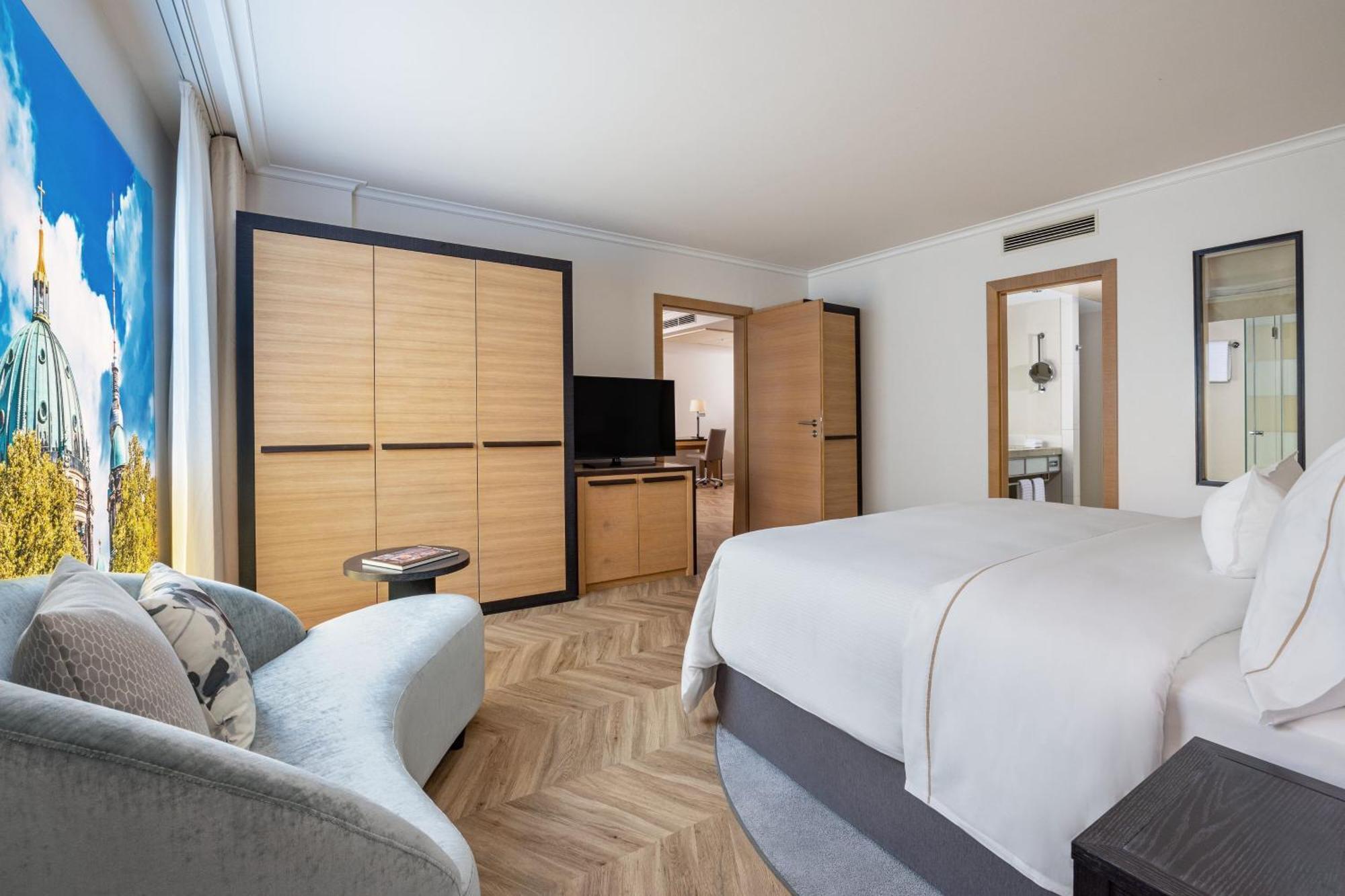 The Westin Grand