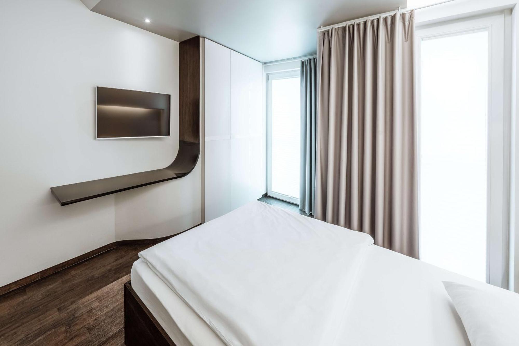 Hotel Q! 4*