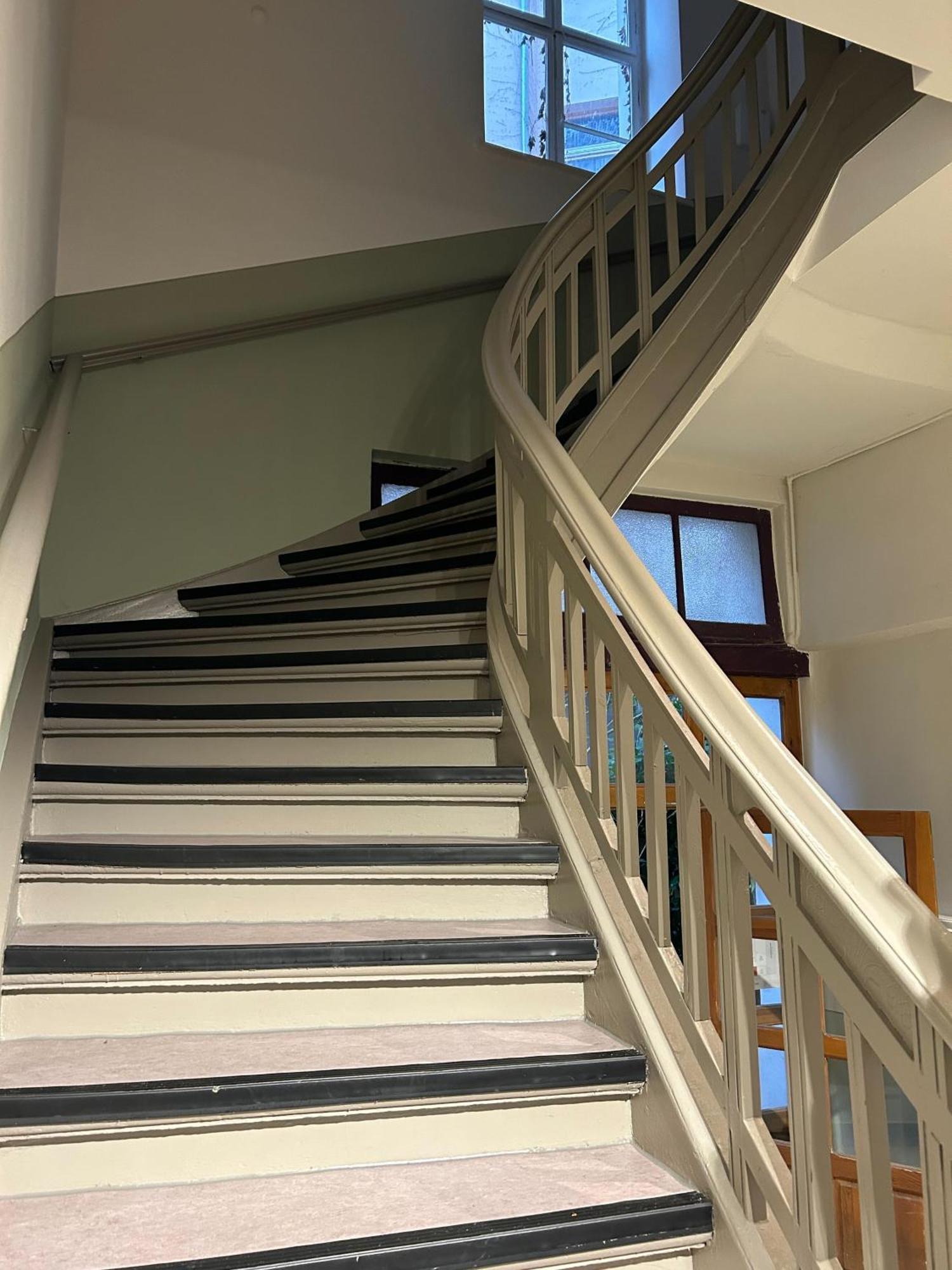Schoenhouse Avenue - Digital Access Apartment *
