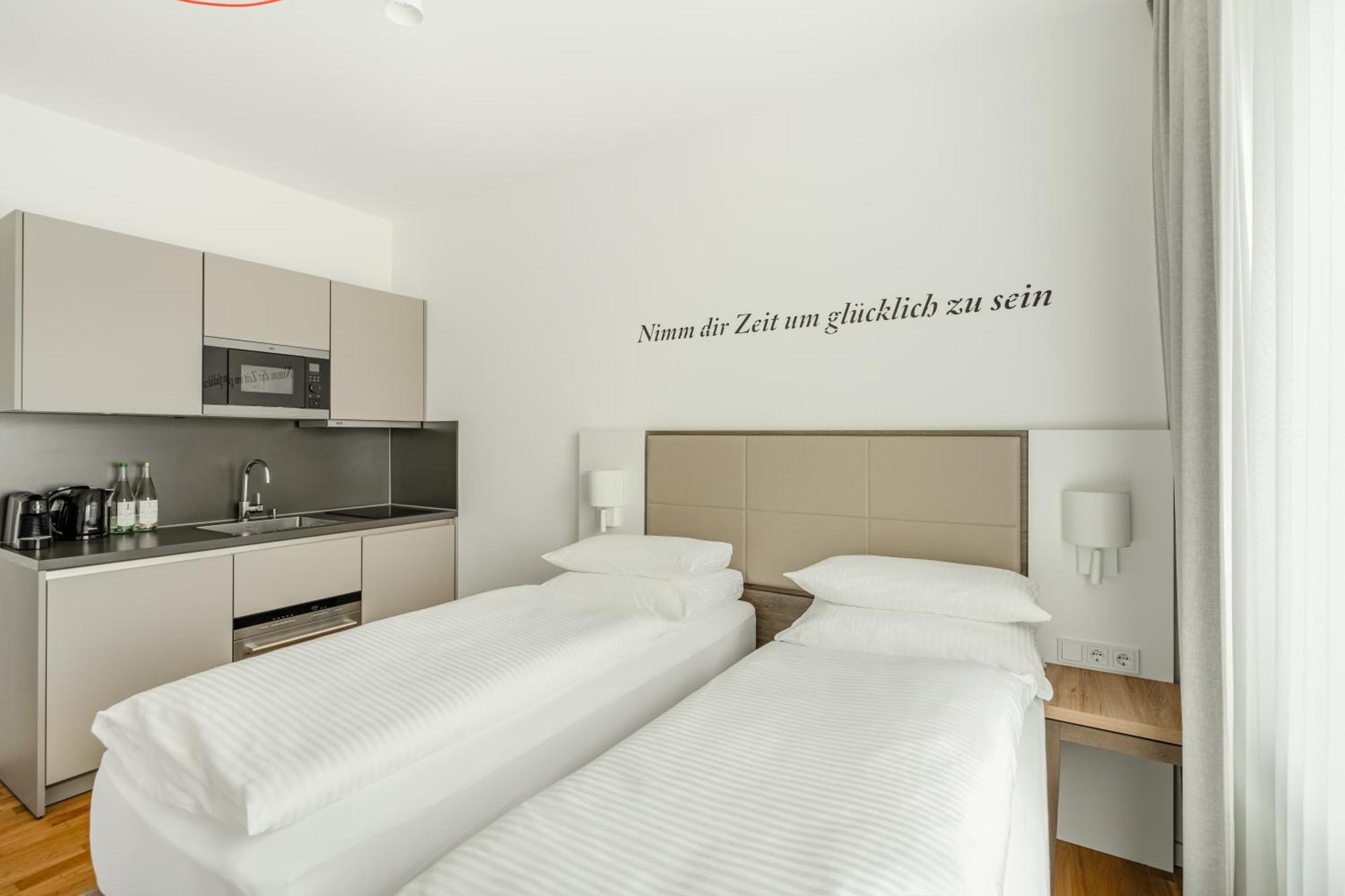 Highpark Am Potsdamer Platz Aparthotel 4*