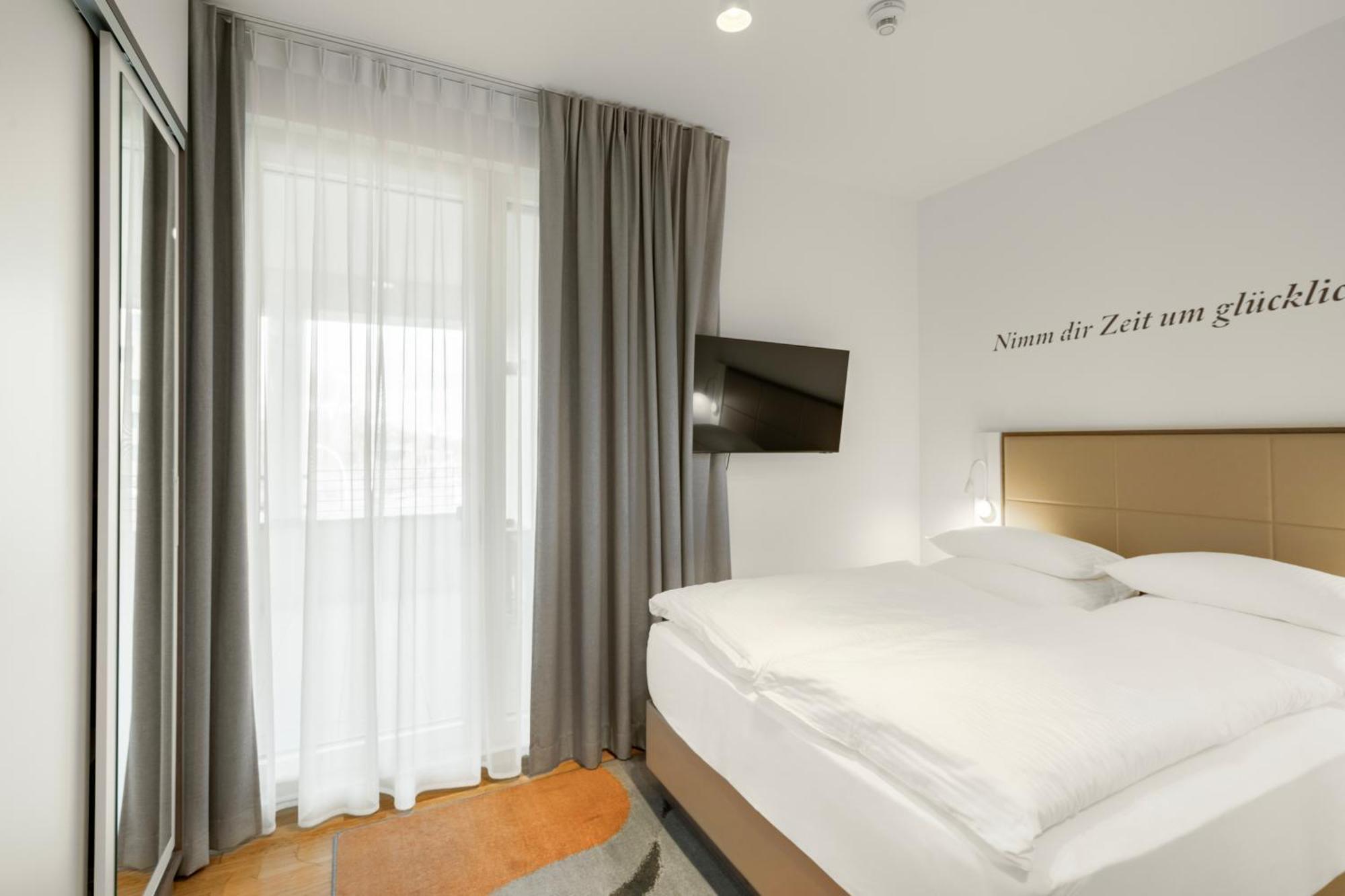 Highpark Am Potsdamer Platz 4*