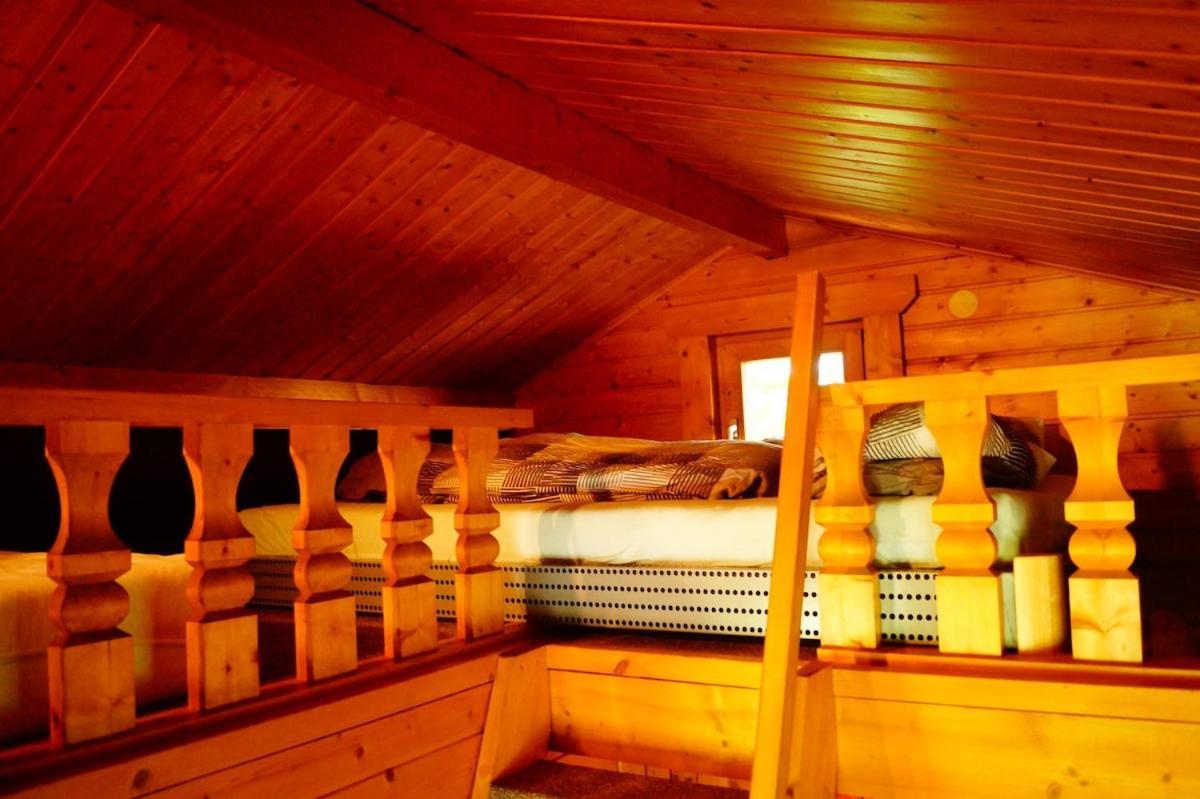 Ferienhaus Ferienhaeuschen Direkt Am Wasser Inklusive 2 Boote