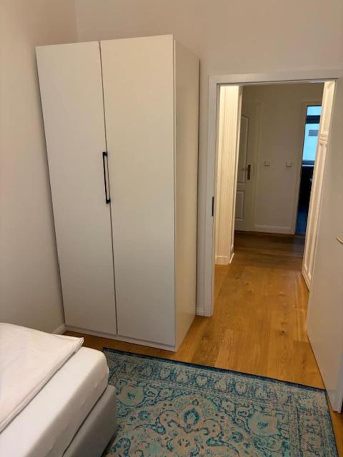 Apartment 4 Kudamm