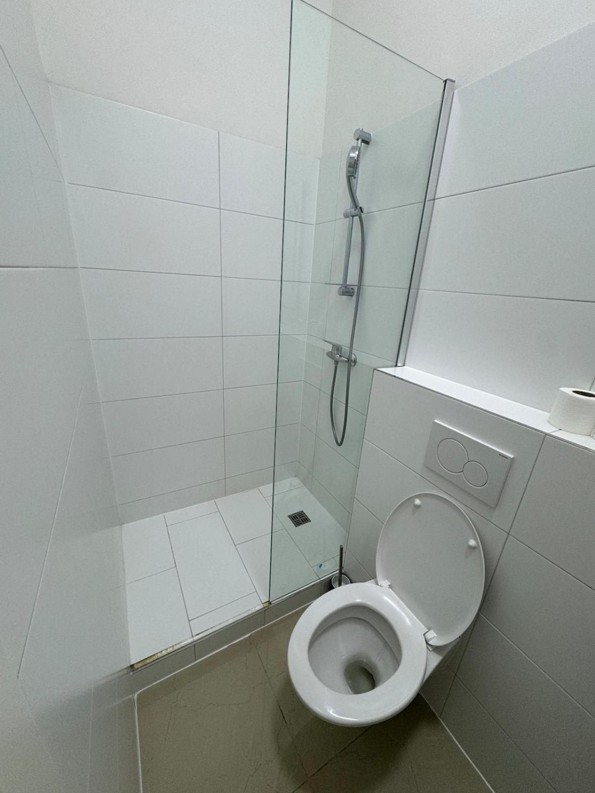 Apartment 102 Berlin