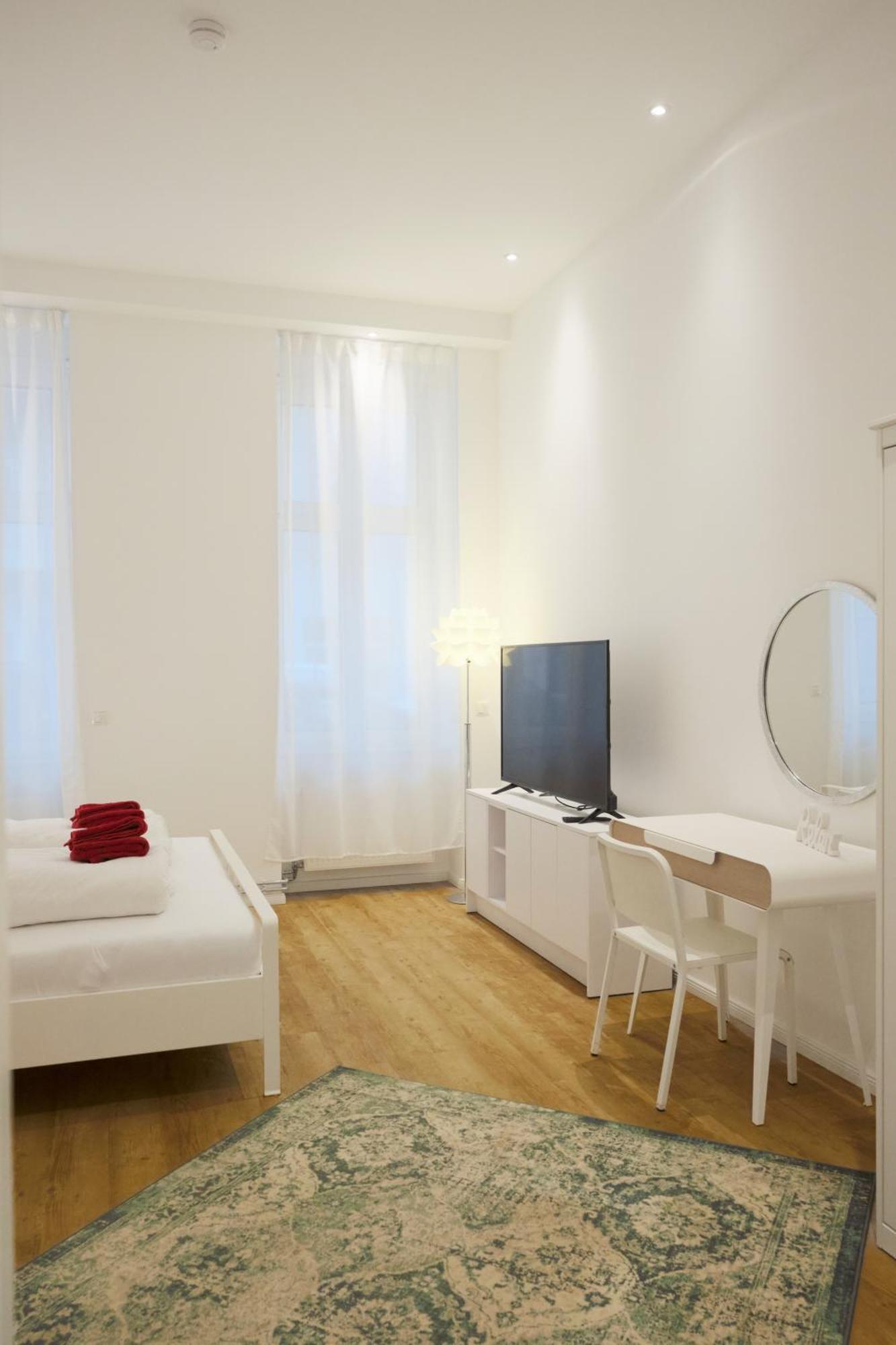 Apartment Awi