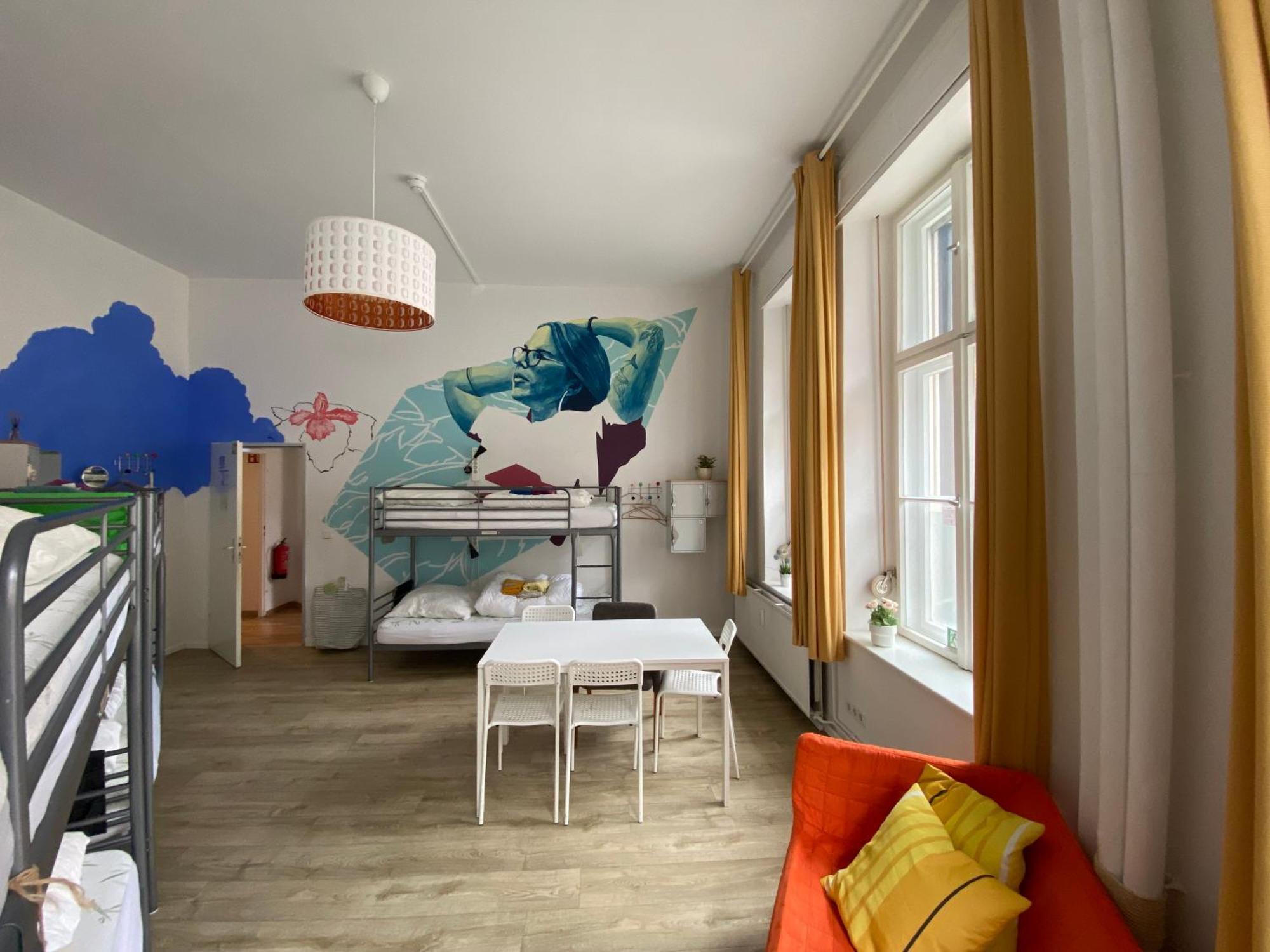 Kiez Hostel