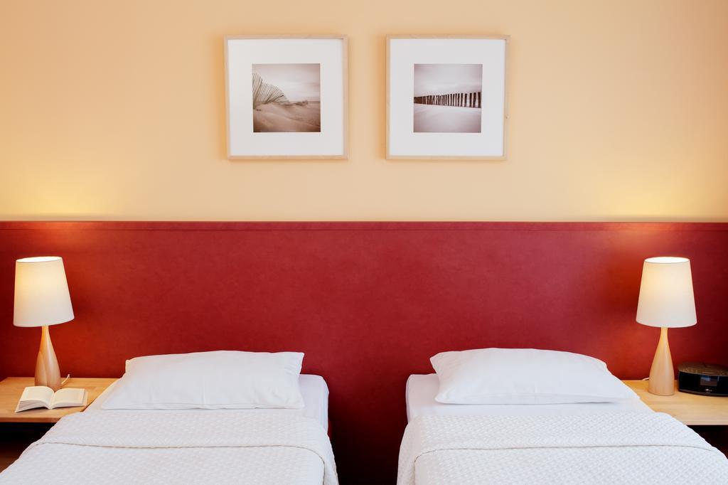 Hotel Essentis Ecohotel 4*
