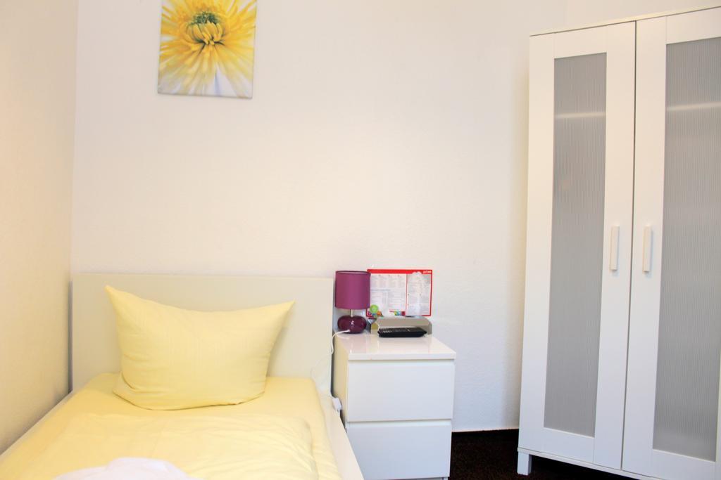 Albergue Pension Central Hostel Berlin *