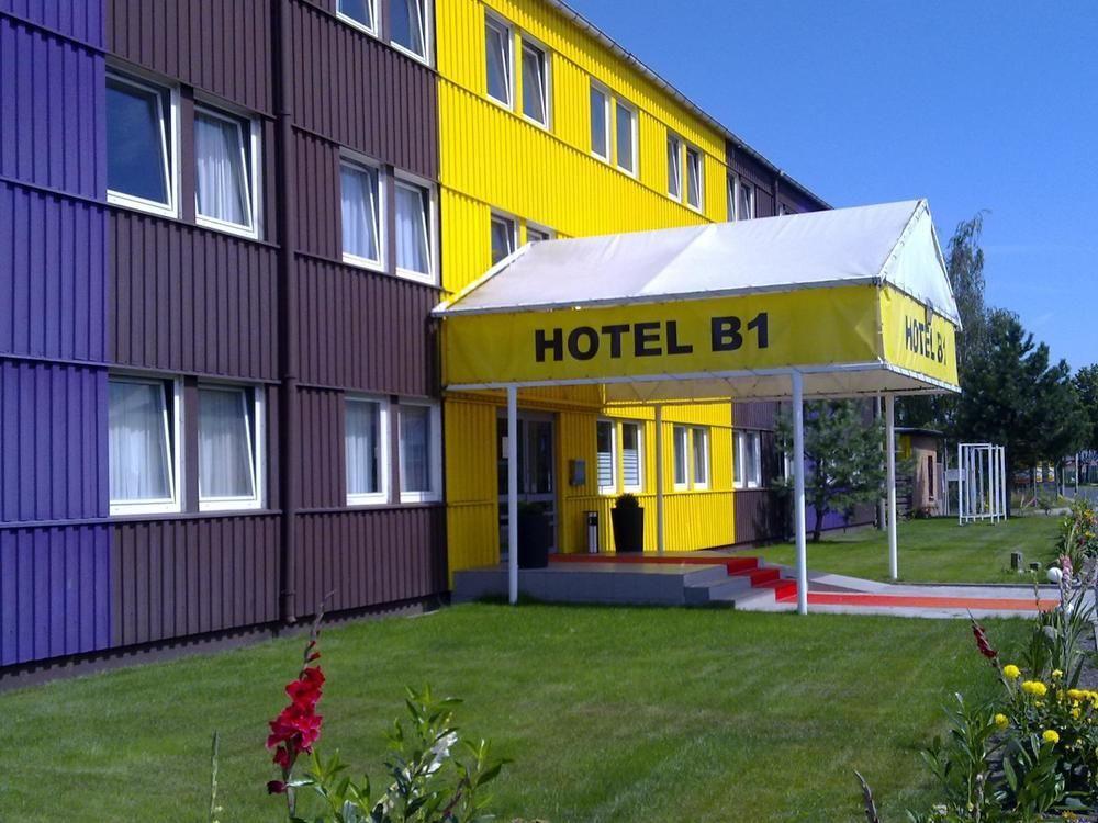 Hotel B1 2*