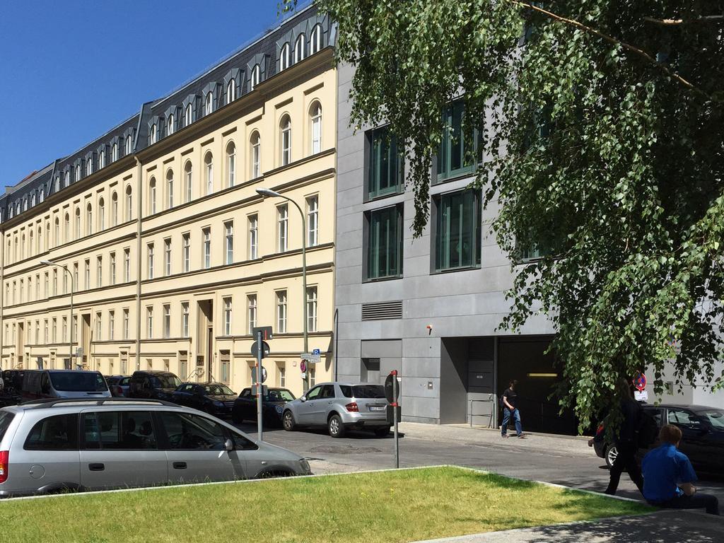 Luxury 2 Bedroom Apartment In The Heart Of Mitte, Berlin * Berlin
