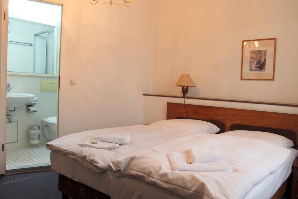 Hotel Amelie West
