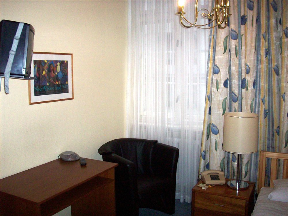 Hotel Amelie West