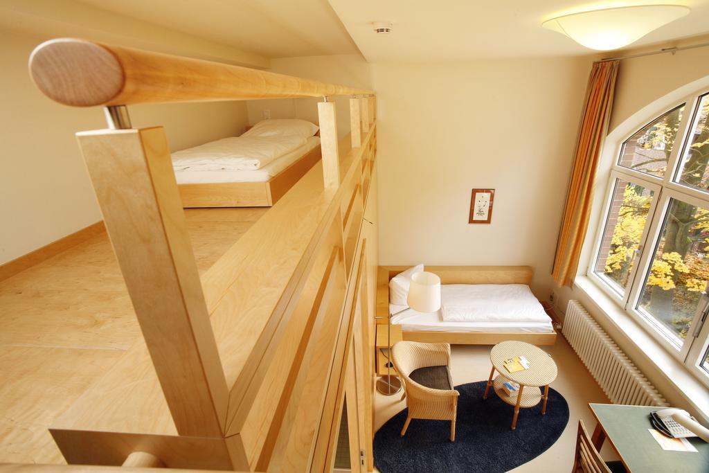 Hotel Gaeste- Und Tagungshaus Am Glockengarten 3*