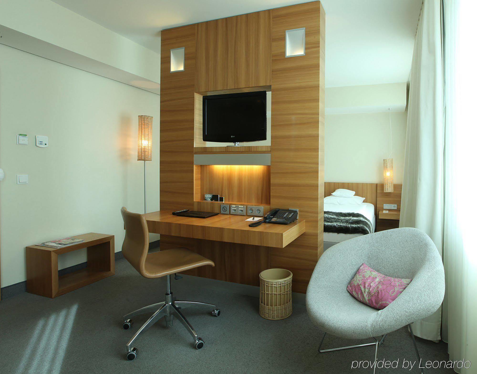 Hotel Lindner Ku'damm, Part Of Jdv By Hyatt Berlin