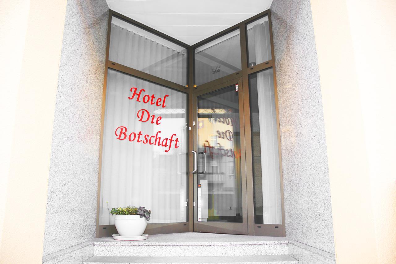 Botschaft Hotel