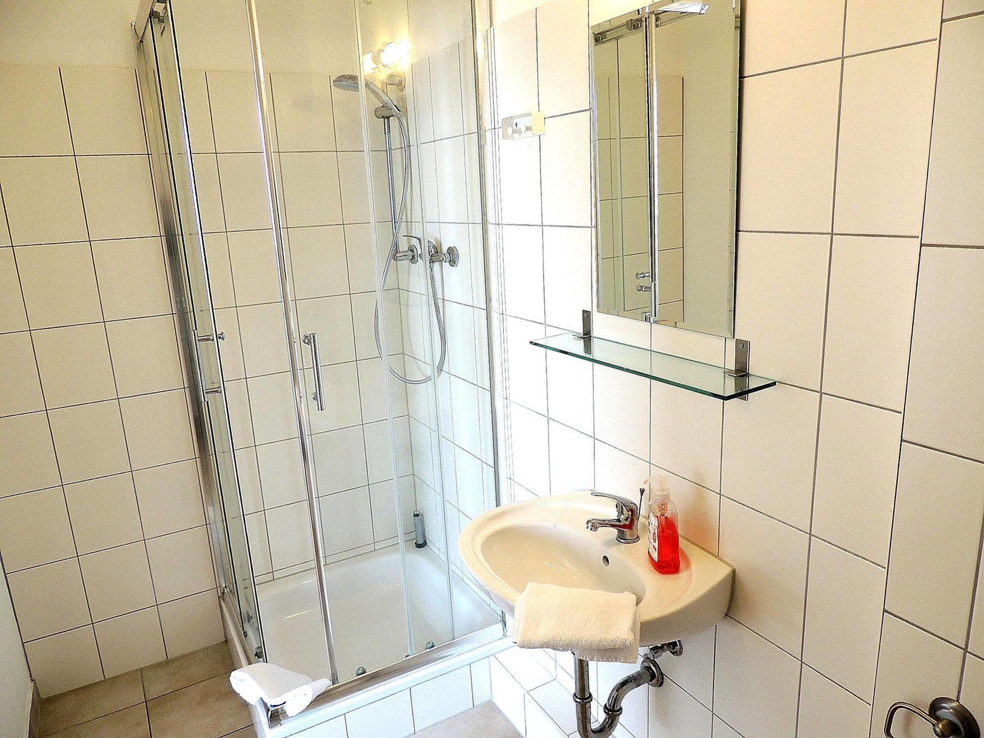 City Inn 2*