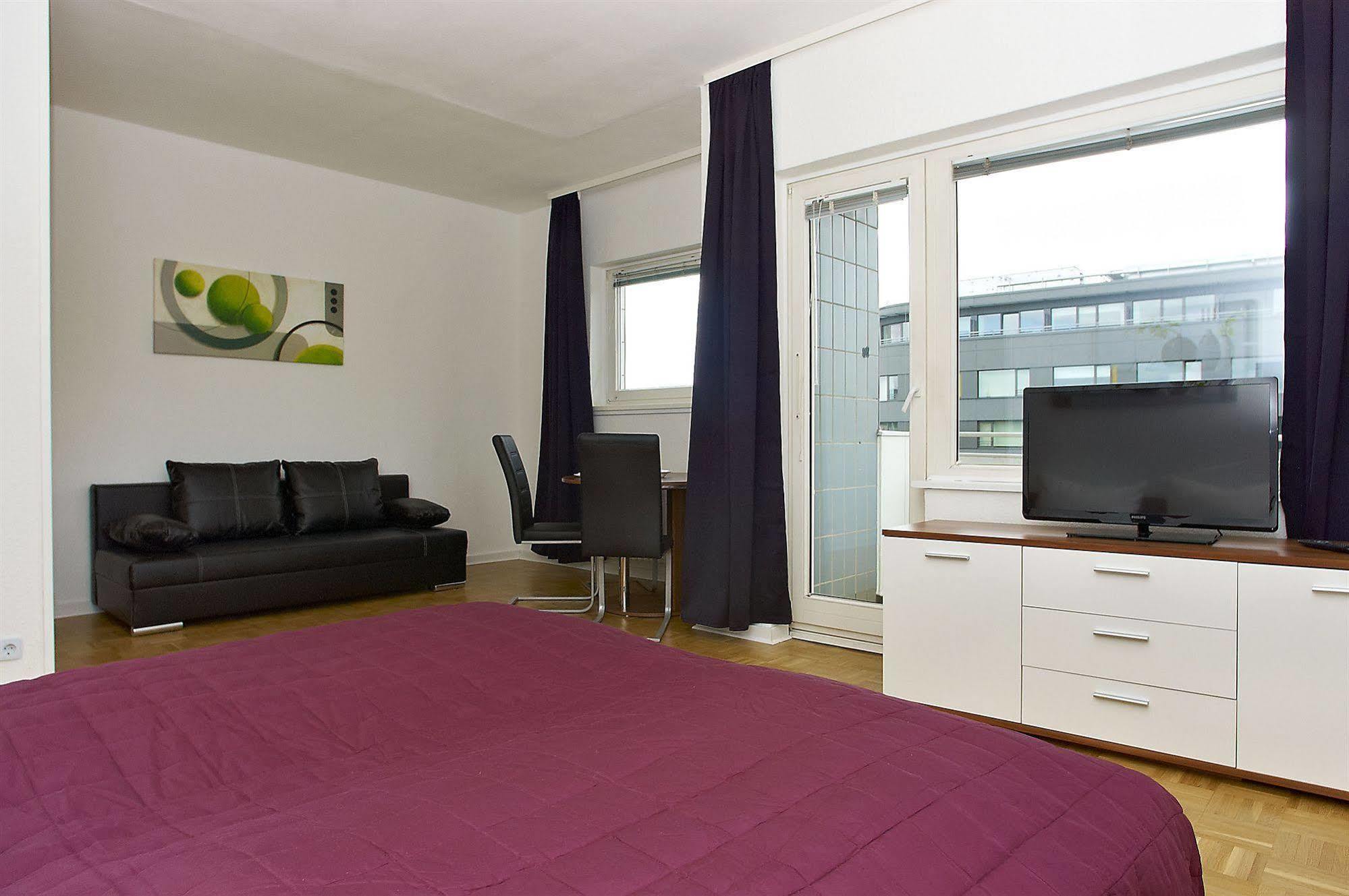 Rs Am Kadewe Berlin