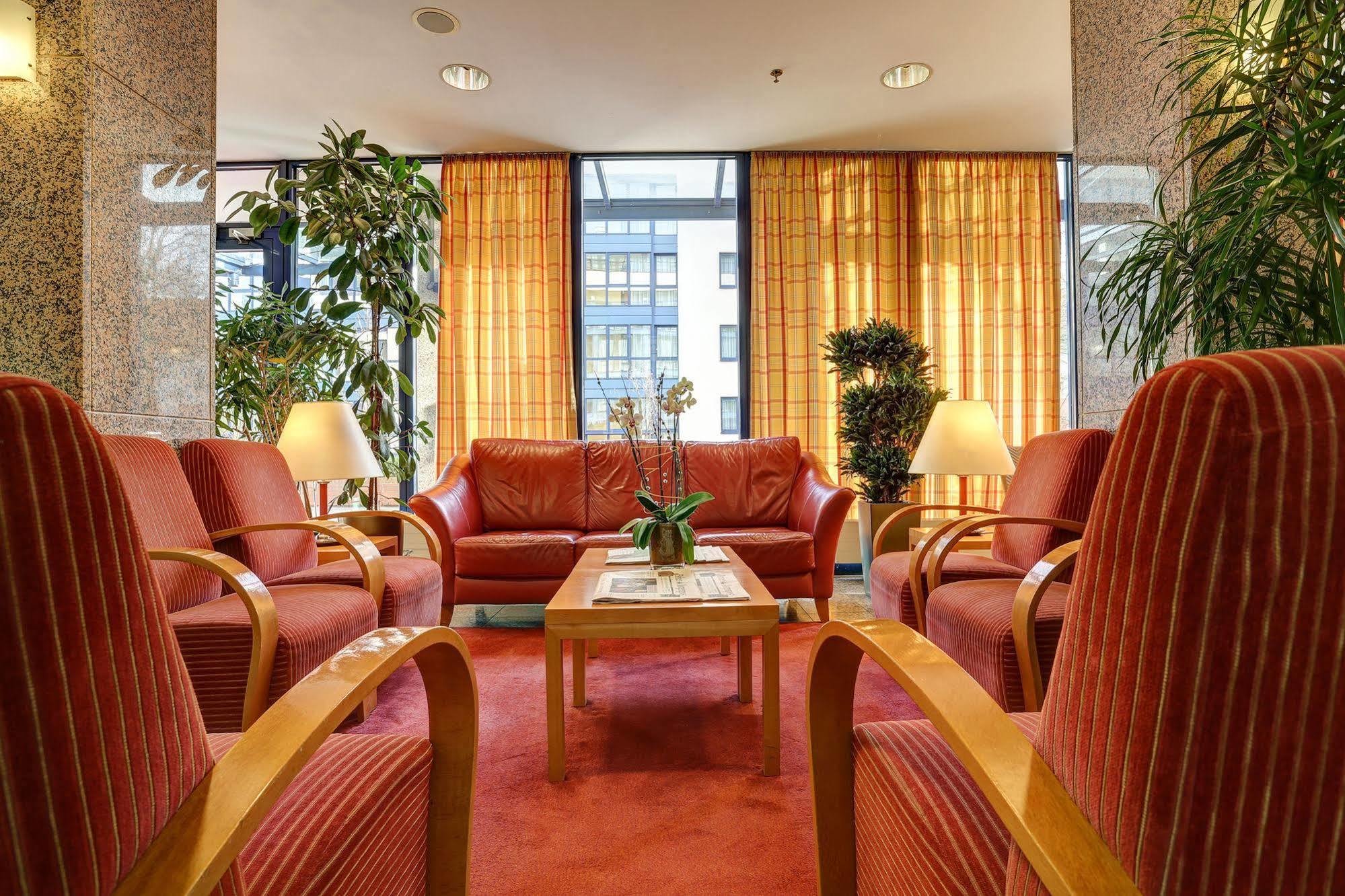 Hotel Centro Park Berlin-neukoelln 3*