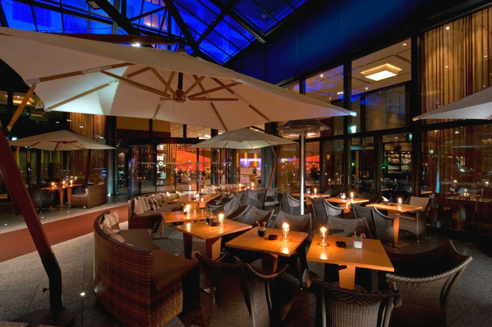 Hotel Sheraton Grand Esplanade 5*