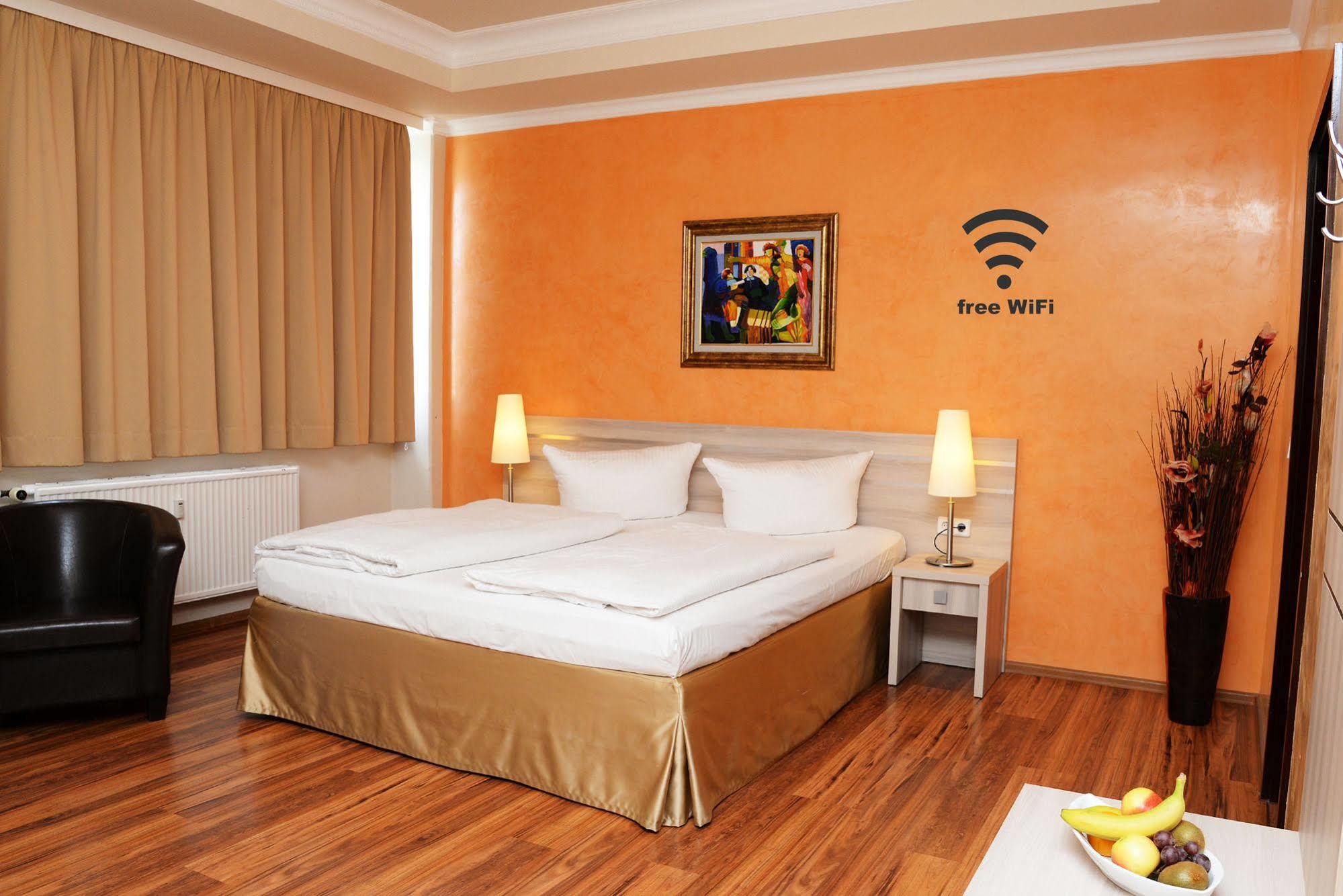 Hotel The Aga's Berlin