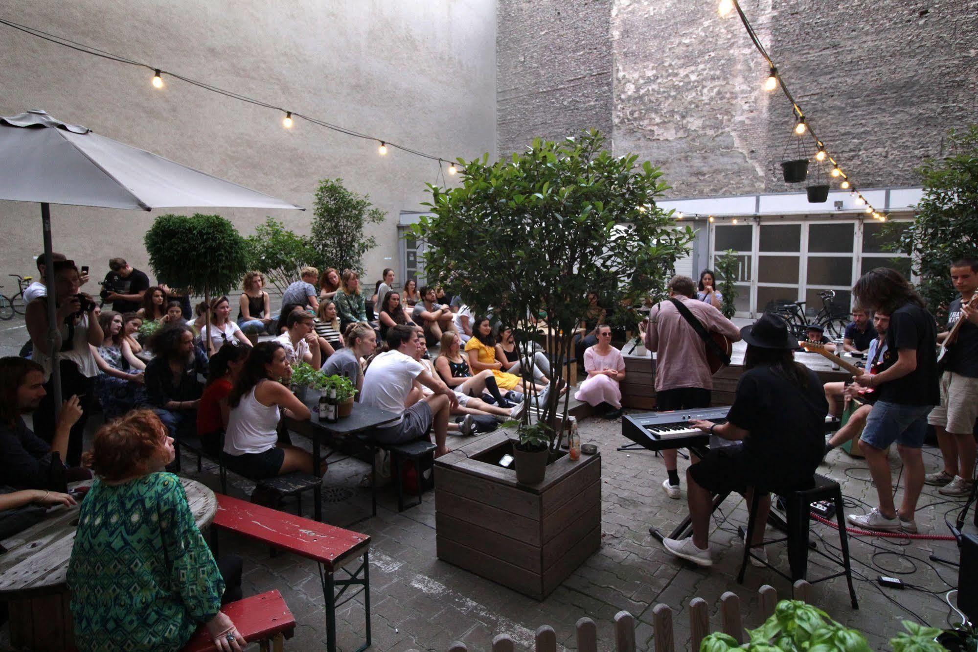 Wallyard * Berlin