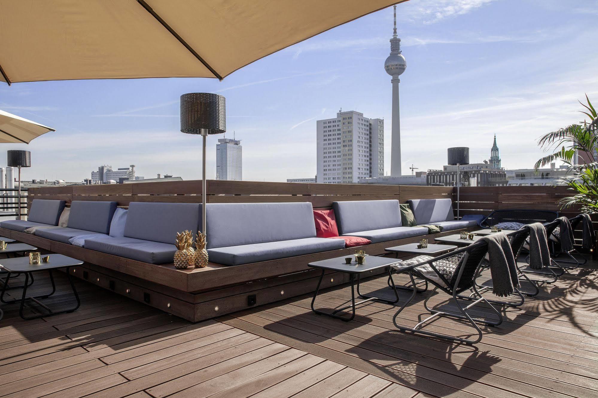 Zoe By Amano Hotel 3*