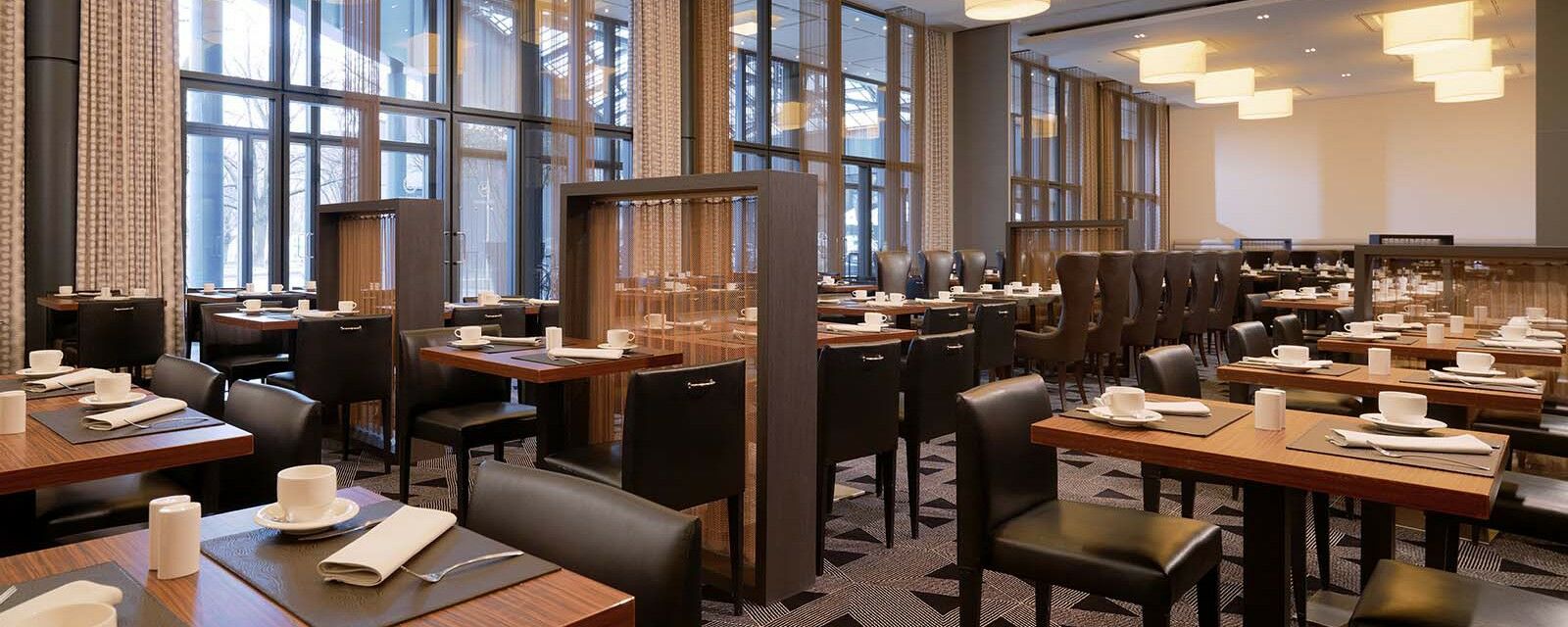 Sheraton Grand Esplanade Hotel 5*