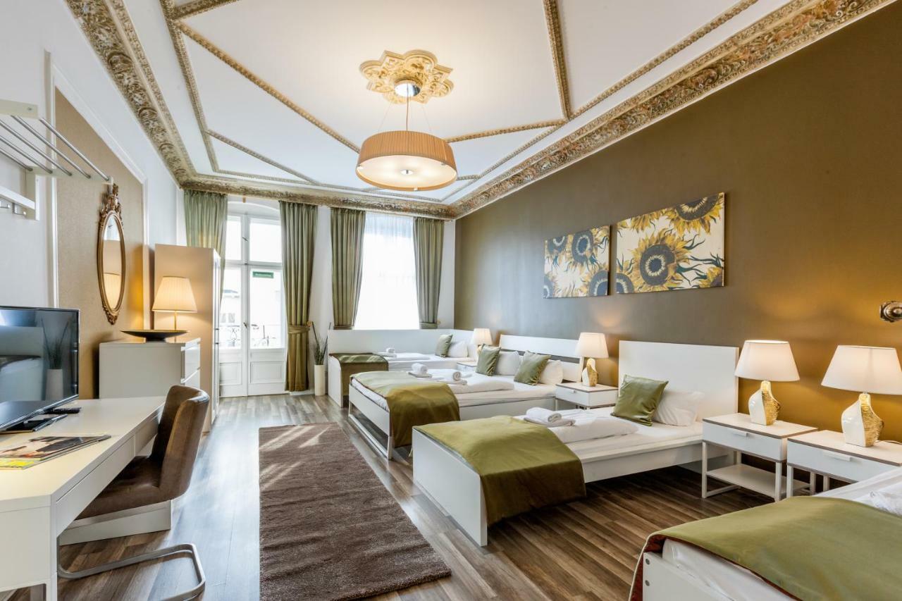 Dilo - Large For Groups & Families 160 Sqm * Berlin