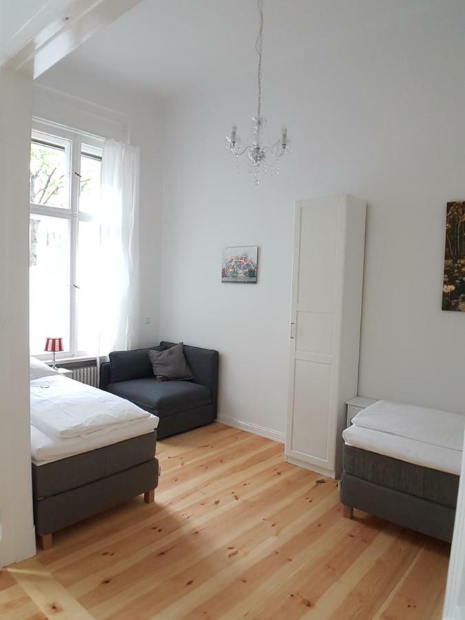 Lang Re By Rockchair L Superhost Status L 2 Bedrooms Boxspringbeds In Center - Cozy Family & Business Flair Welcomes You! Berlin