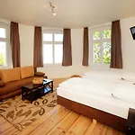 Old Town Apartments Metzer Strasse