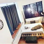 Ba Bardot Apartments - Forest Apartment Berlin