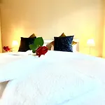 Potsdamer Suite