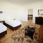 Old Town Apartments Metzer Strasse