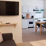 City Apartment Near Shooping Center, 6 Guests