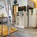 Shabby Chic Apartment +Freshly Furnished +Self Check-In