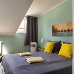 Rosenthaler Calling - Rooftop Apartment+A/C
