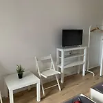 Berlin Lebt-Wohnung Fuer Bis Zu 12 Personen